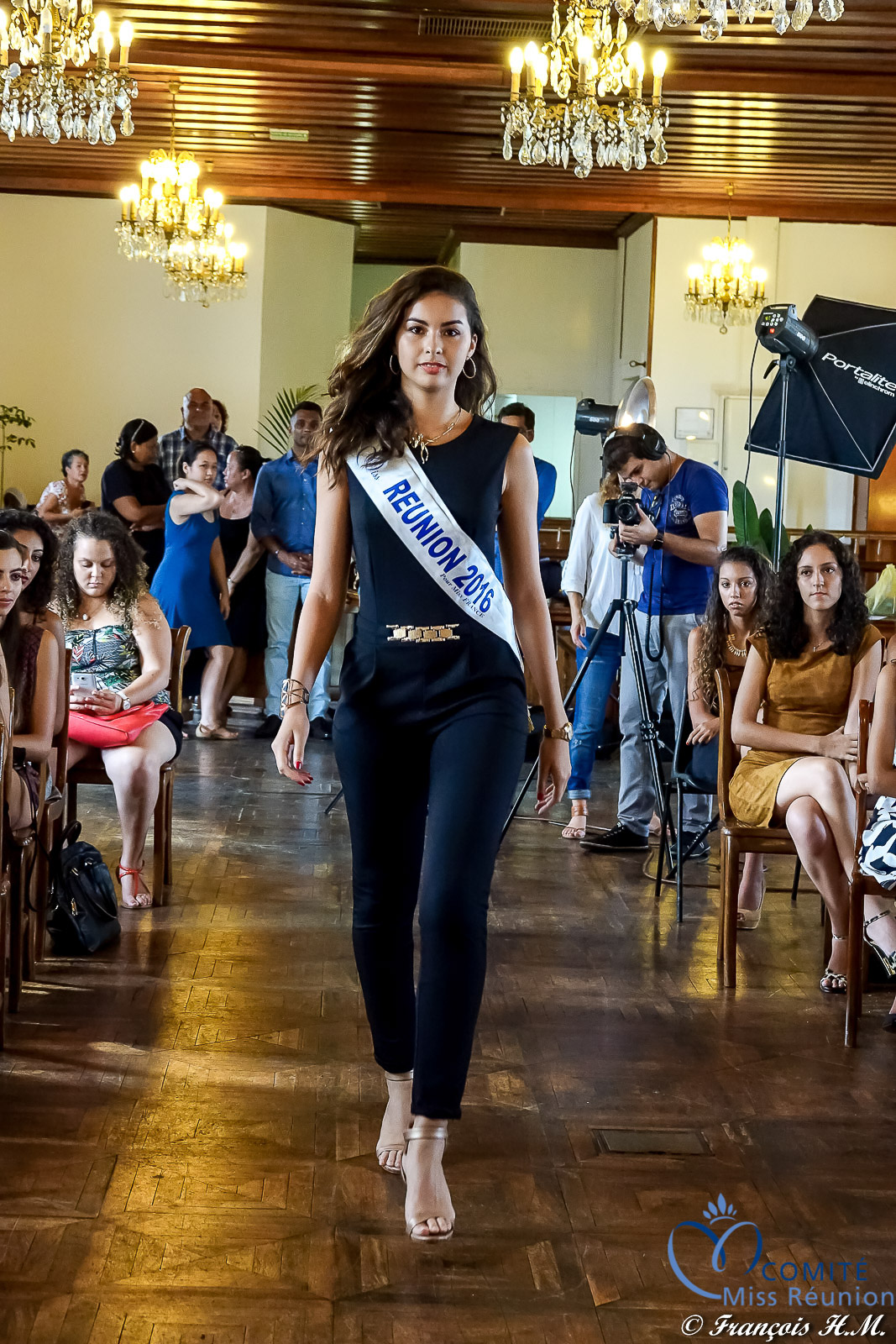 Ambre N'guyen, Miss Réunion 2016 et 5ème dauphine Miss France 2017, était là