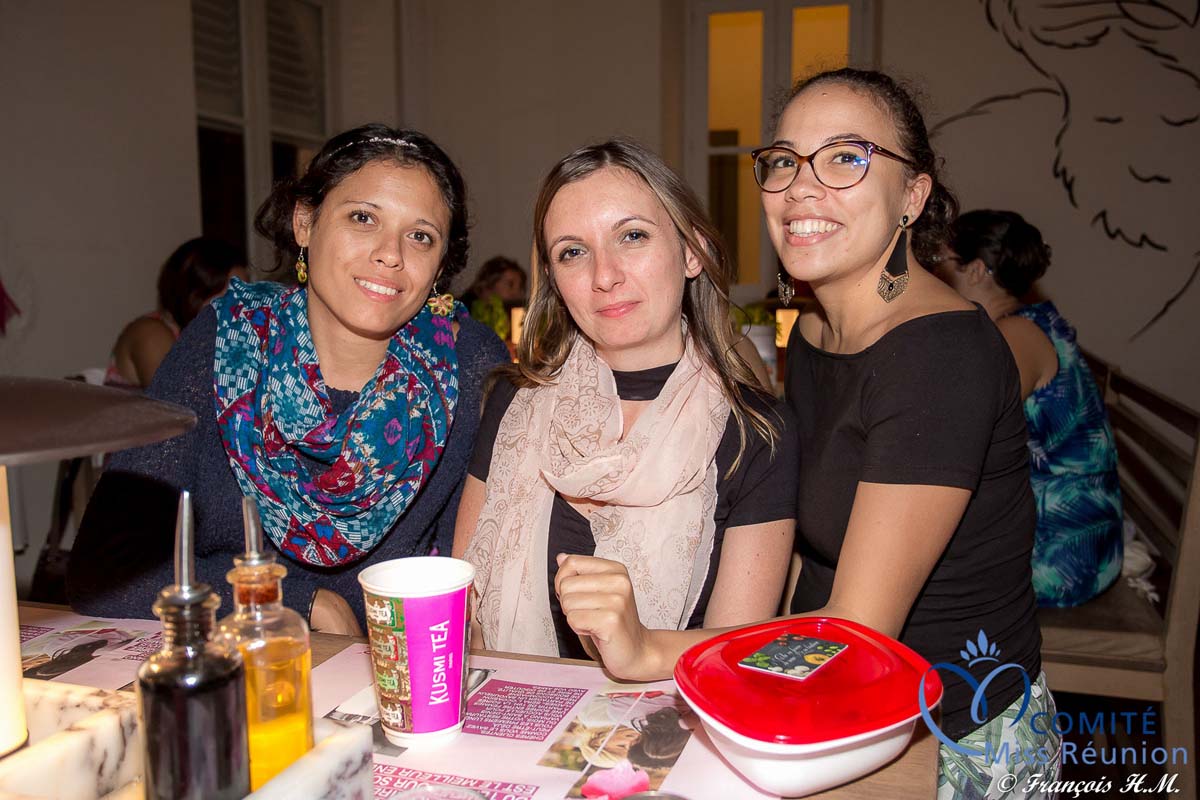 Les 12 candidates 2017 à la soirée "Ladies" du Vapiano