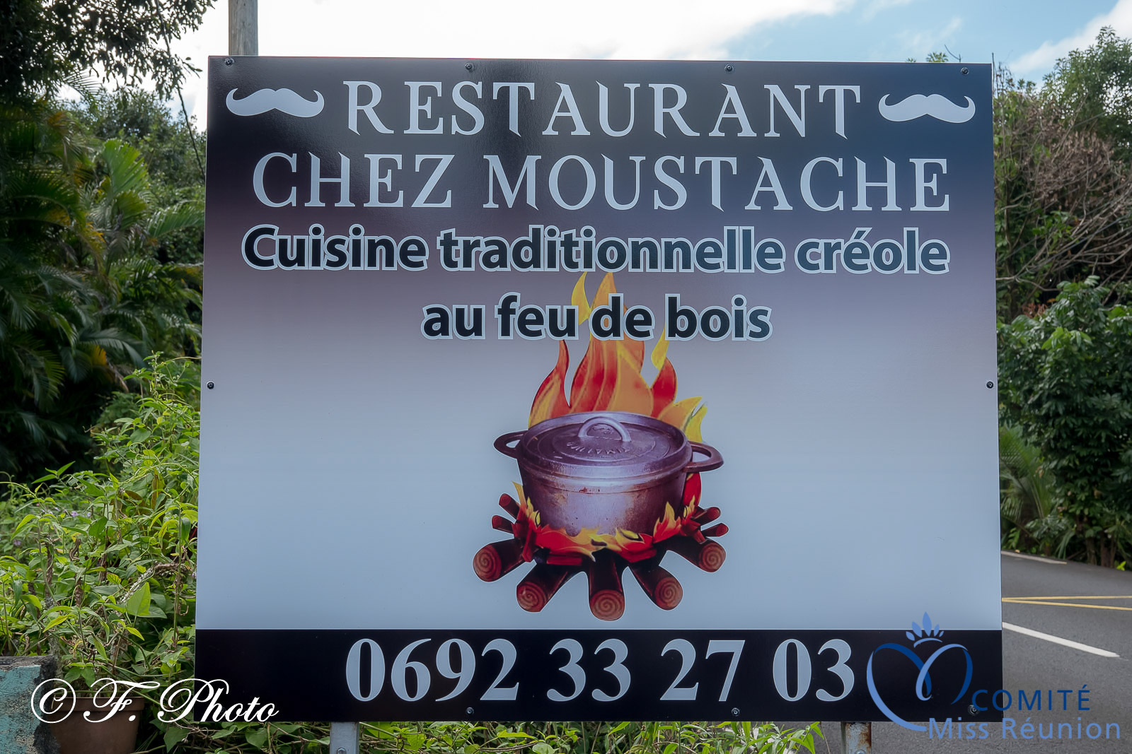 Halte gourmande "Chez Moustache" à Saint-Philippe pour les candidates 2021